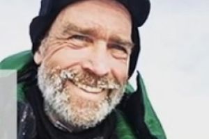 British explorer Henry Worsley dies crossing Antarctic, 30 miles short of goal